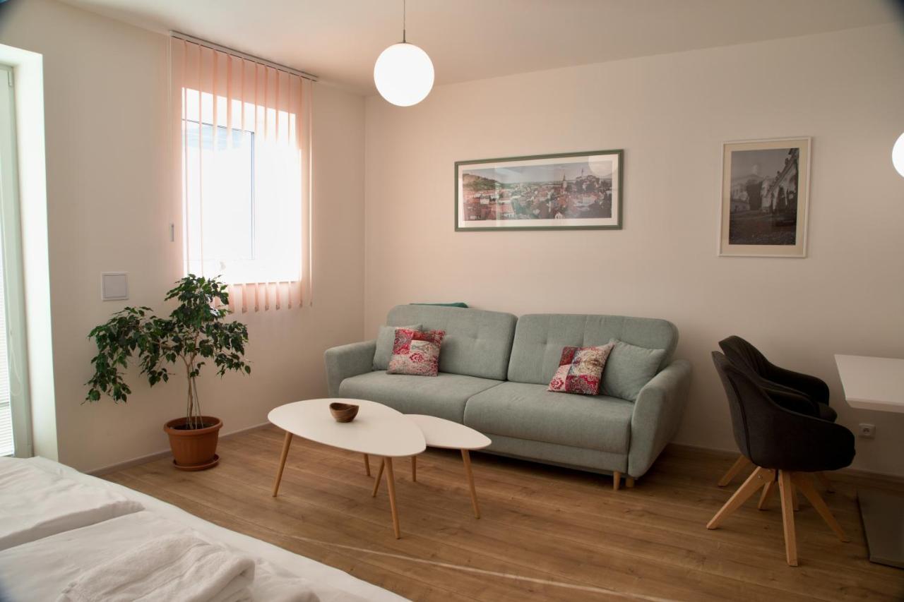 Mikulov Apartments - Apartman Radka Bagian luar foto
